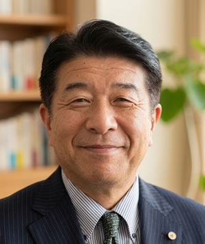 入管専門の行政書士がサポートします！